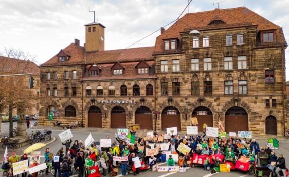 Initiativen vor der Alten Feuerwache