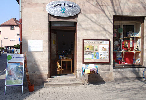 EIngangstür des Umweltladens in der Mohrenstraße